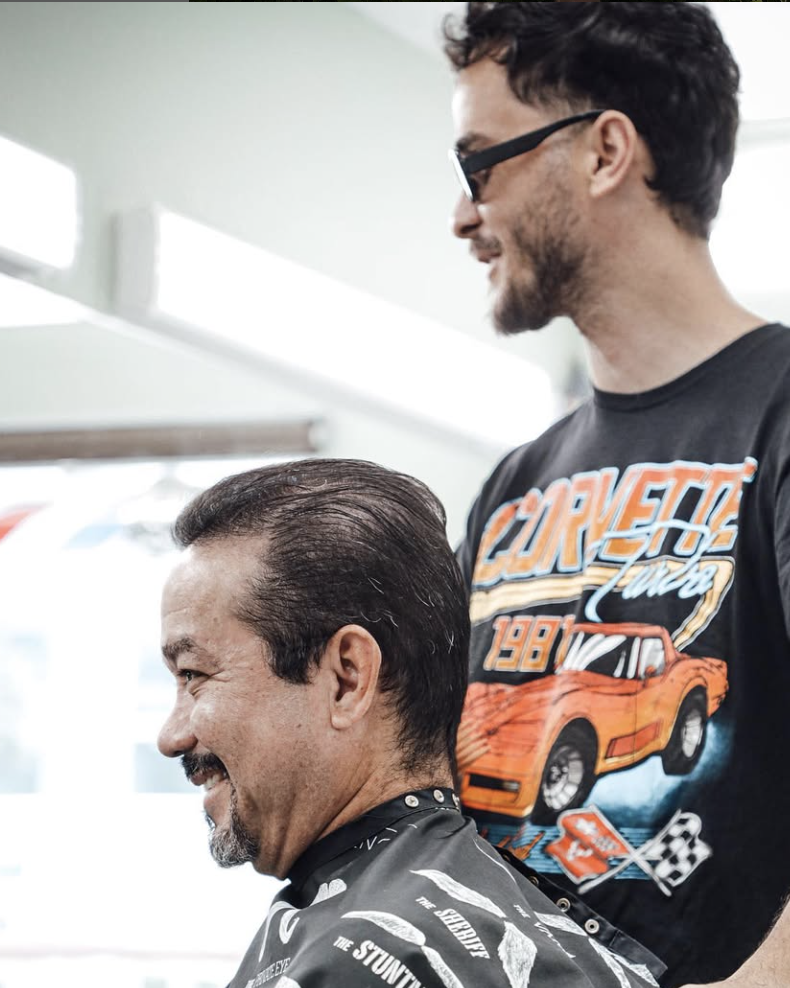 Jose Carlos working with a client
